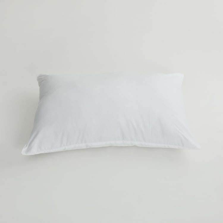 Stave Solid Polyester Pillows - 40 x 60 cm -Set of 2 pcs White