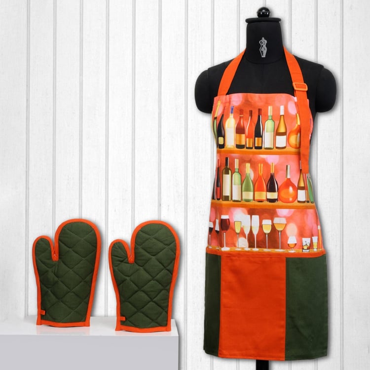 SWAYAM Graphic Print Kitchen Apron & Oven Gloves - Set Of 3 Pcs.