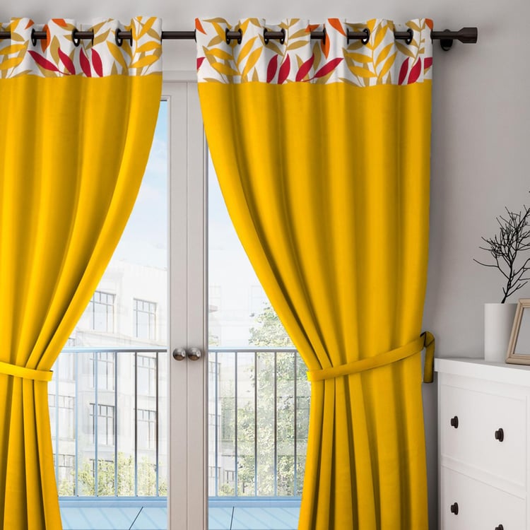 SWAYAM Printed Semi-Blackout Window Curtain- 137 X 152 cm