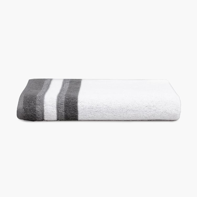 SPACES Bamboo Charcoal Textured Bath Towel - 76 x 150 cm