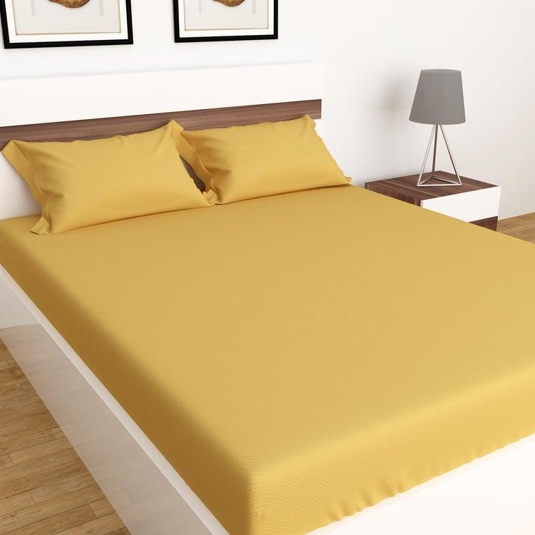 Colour Connect Yellow Cotton Queen Size Fitted Sheet - 1.50 x 1.95m - 3 Pcs