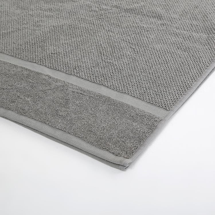 Marshmallow Textured Cotton Bath Towel : 150 cmL x 70 cmW Grey
