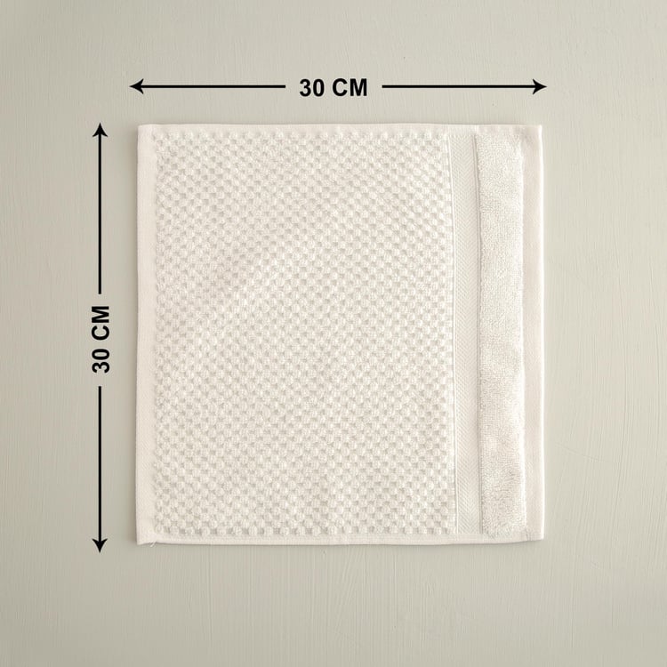 Marshmallow Textured Single Pc. Face Towel - 30 cm x 30 cm - Cotton - White - 550 GSM