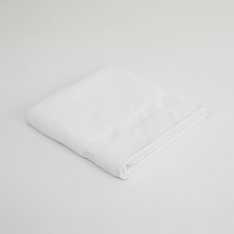 Marshmallow Textured Single Pc. Bath Towel - 70 cm x 140 cm - Cotton - White - 450 GSM