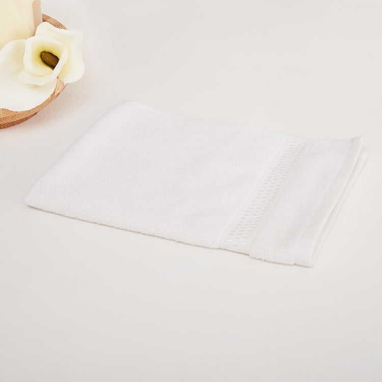 Marshmallow Textured Single Pc. Hand Towel - 60 cm x 40 cm - Cotton - White - 450 GSM