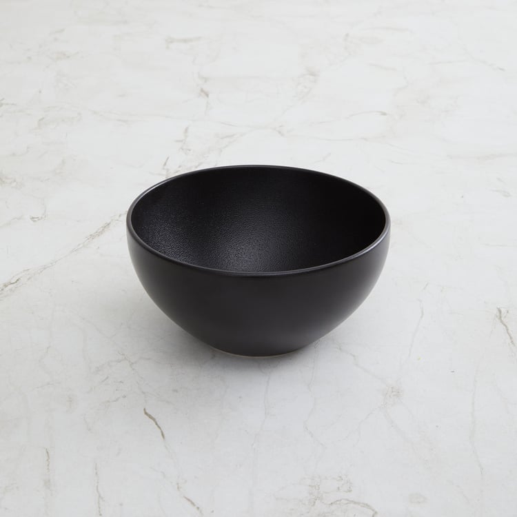 Altos Solid Serving Bowl  - Porcelain -  Cereal Bowl -  15.5 cm  L x 15.5 cm  W x 7 cm  H  - Microwave Compatible -  Black