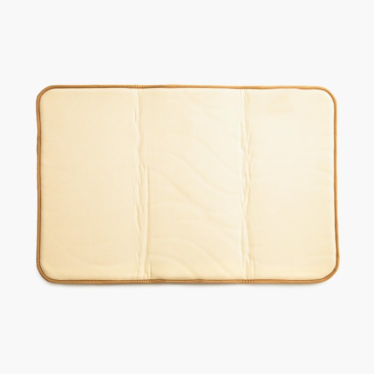 Buttercup Polyester Anti-Slip Bath Mat - 75x50cm