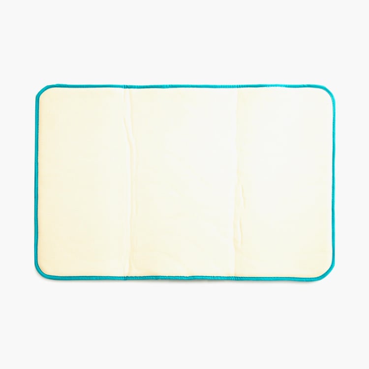 Buttercup Wave Memory Foam Anti-Slip Embossed Bath Mat - 50x75cm