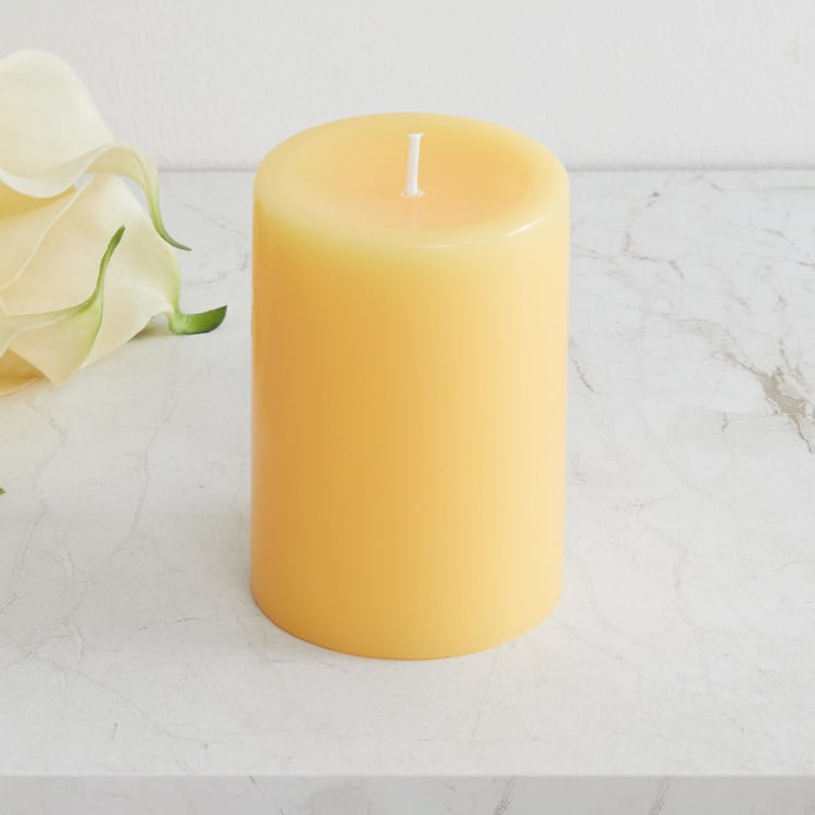 Colour Connect Lemongrass Scented Pillar Candle