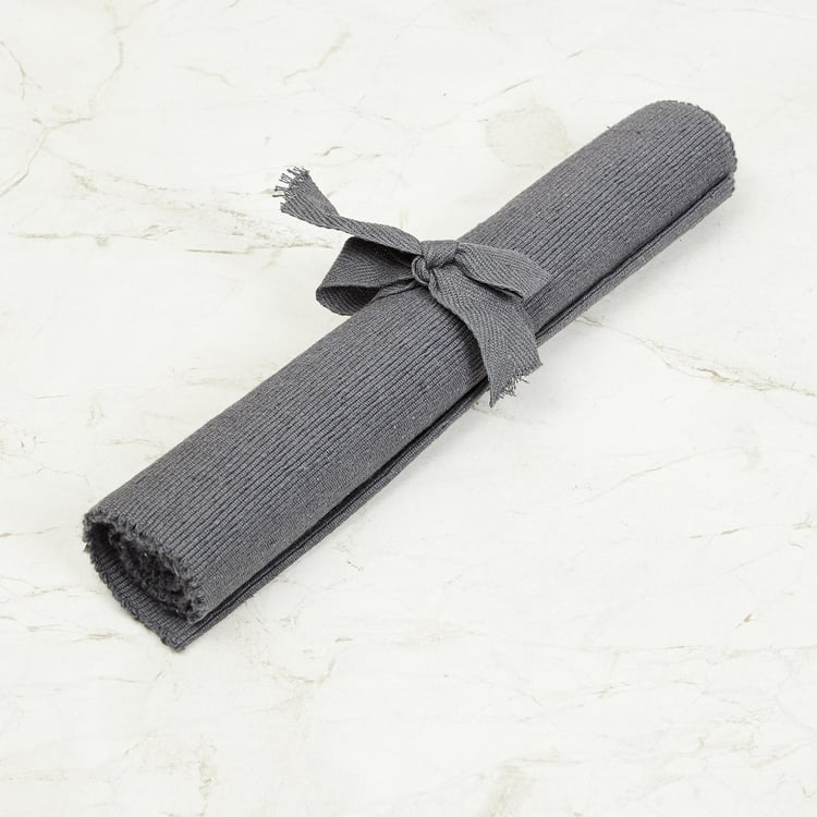 Kale Solid Runner - Cotton - Table Runner : 0.33 m  x 1.2 m -Grey