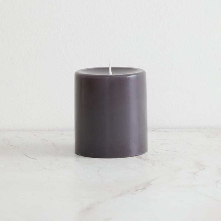 Marshmallow Musk Scented Pillar Candle