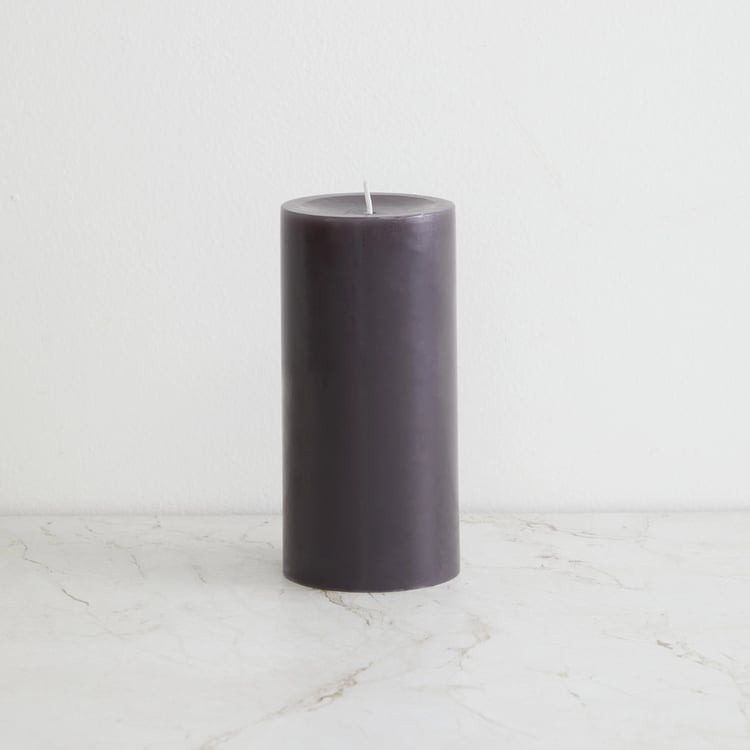 Marshmallow Musk Scented Pillar Candle