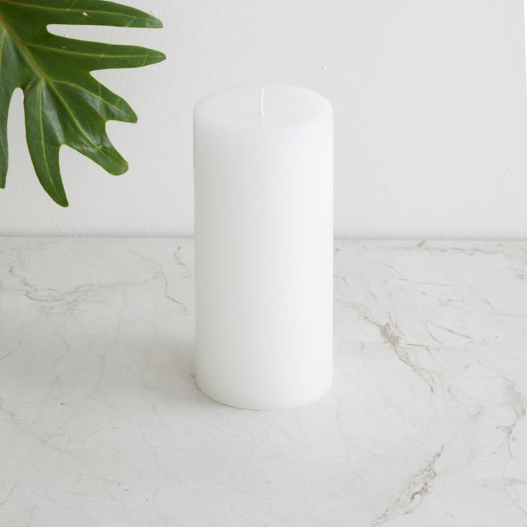 Marshmallow Lily Scented Pillar Candle