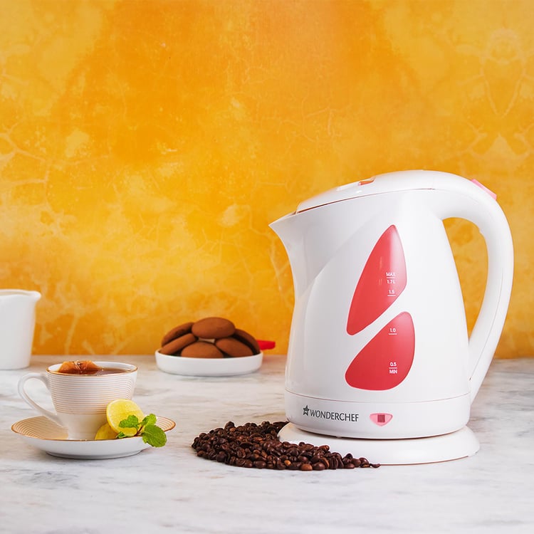WONDERCHEF Acura Plus Electric Kettle