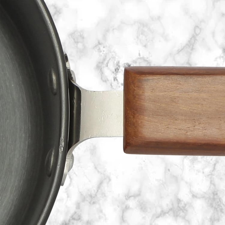 WONDERCHEF Ebony Sauce Pan  - 19.5 cm