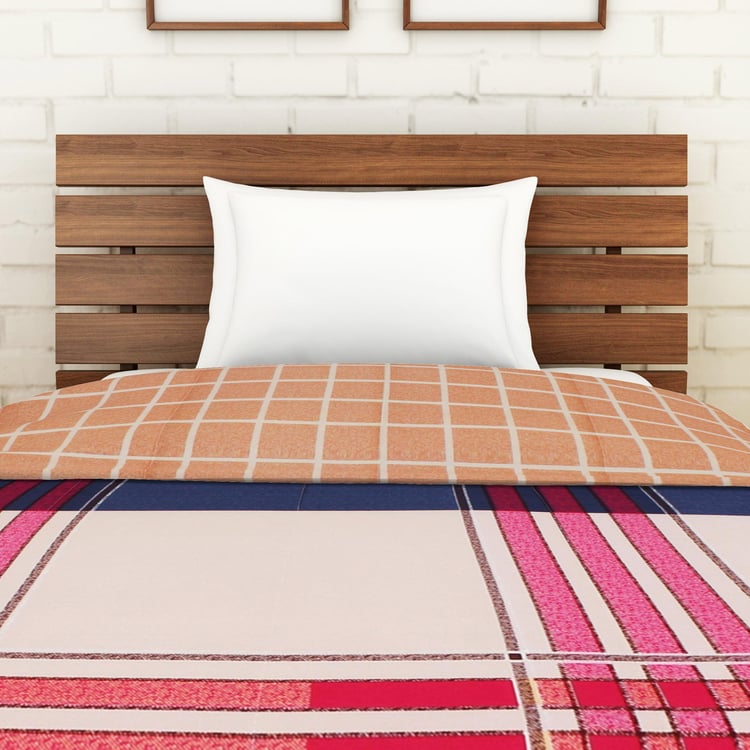 SPACES Welhome Unwinders Geometric Single Bed Quilt - 150 x 220 cm