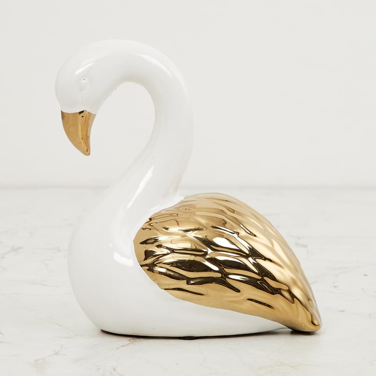 Stellar Set of 2 Porcelain Swan Figurines