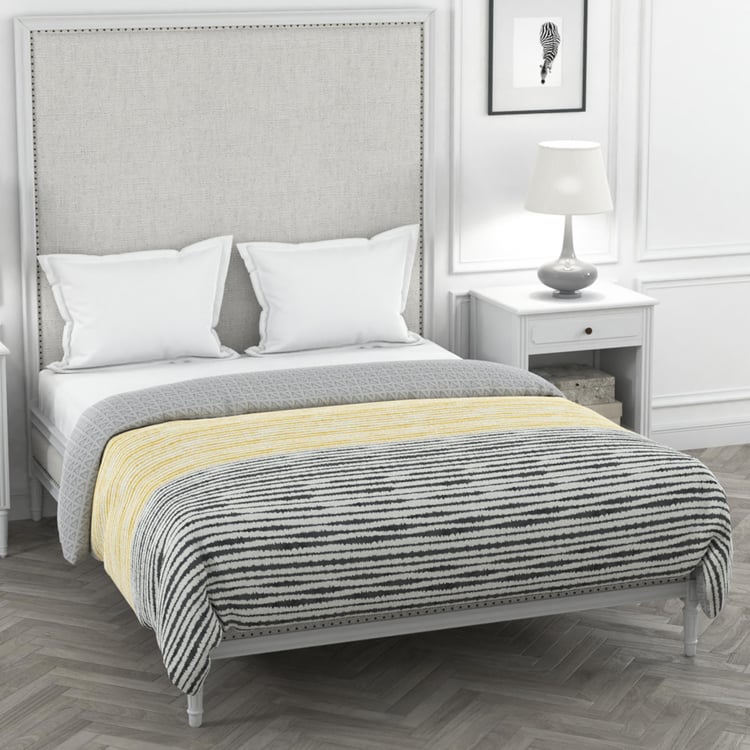 PORTICO Lavender Striped Double Comforter - 2.24 m x 2.74 m