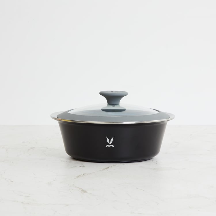 VAYA Hautecase Solid Casserole with Glass Lid - 1100 ml