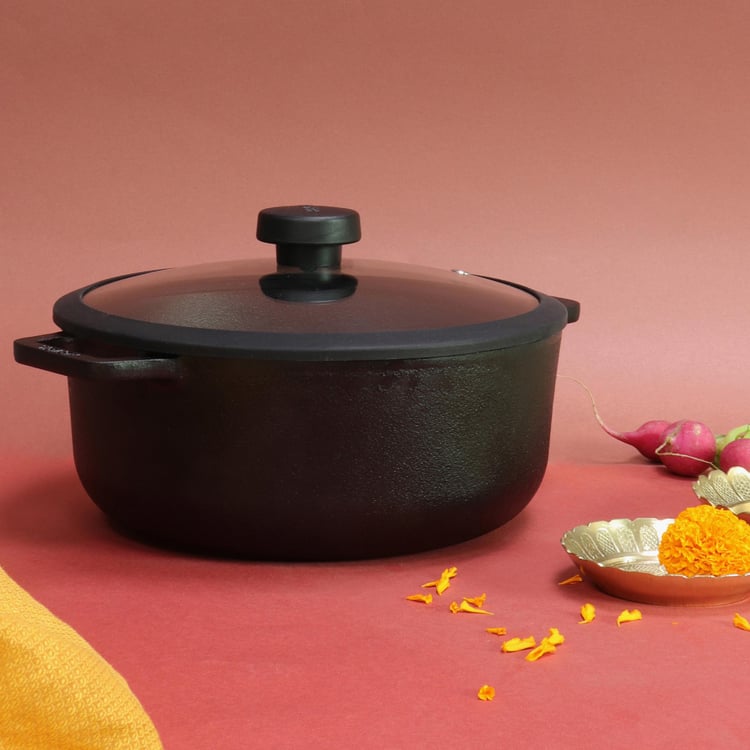 MEYER Cast Iron Sauteuse with Glass Lid - 20 cm