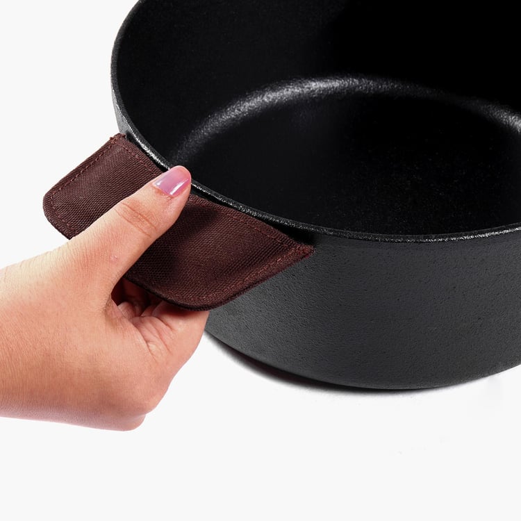 MEYER Cast Iron Sauteuse with Glass Lid - 20 cm