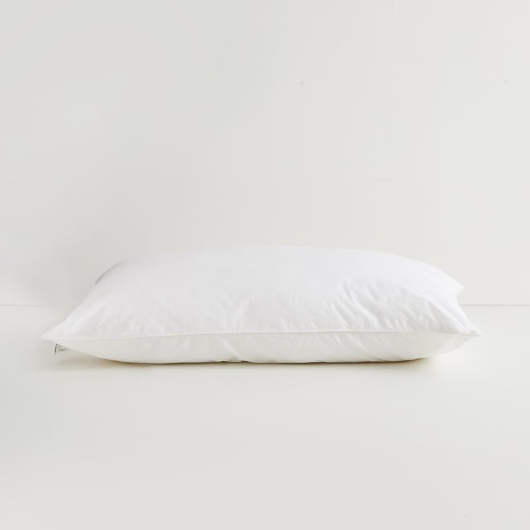 Cloud Cotton Pillow - 45x70cm