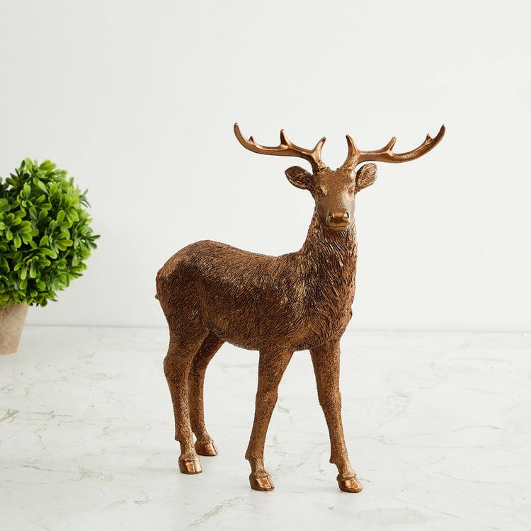 Splendid Polyresin Deer Figurine