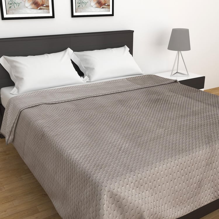 Marshmallow Grey Pin Sonic Double Bed Quilt - 220x240cm