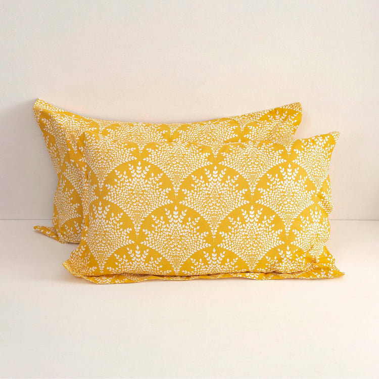 Medley Printed Yellow Cotton Pillow Cover - Set of 2 Pcs - 45x70cm