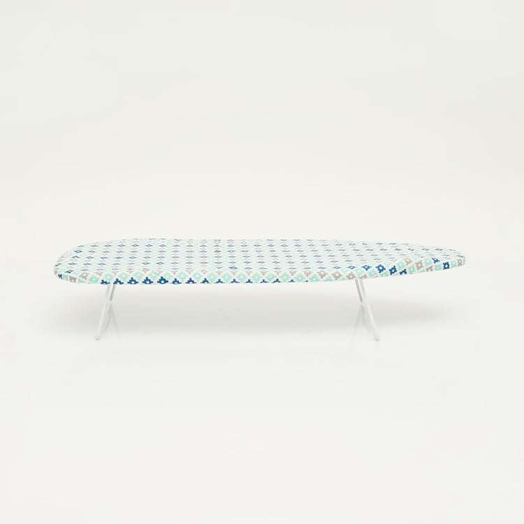 Omnia Metal Table Top Ironing Board