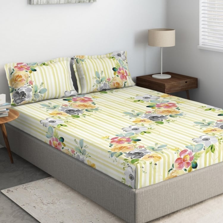 D'DECOR Vintage Floral 3-Pc Printed Double Bedsheet Set - 254 x 274 cm