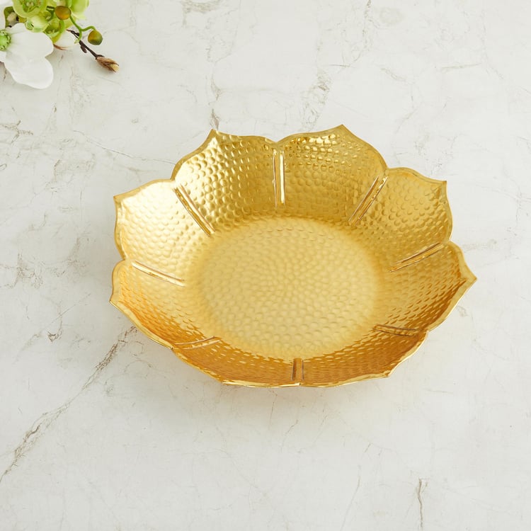 Fiesta Gian Metal Hammered Decorative Flower Bowl