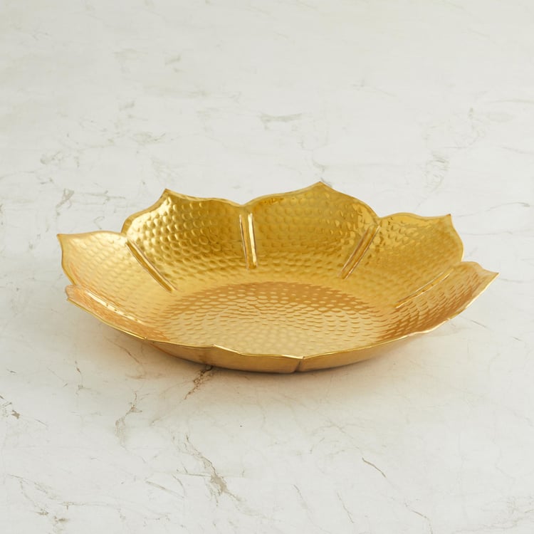 Fiesta Gian Metal Hammered Decorative Flower Bowl
