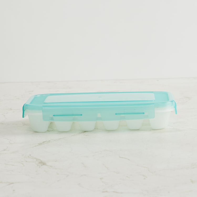 Bakers Pride Polypropylene Ice Tray with Lid