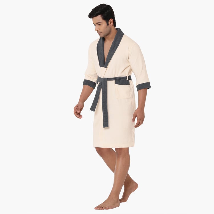 Spaces Large Size Cloudz Bath Robe- 300 Gsm