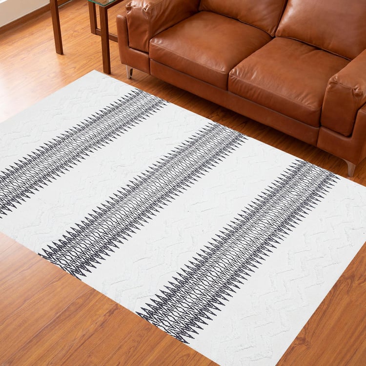 Aztec Chevron White Textured Cotton Woven Carpet - 116x150cm