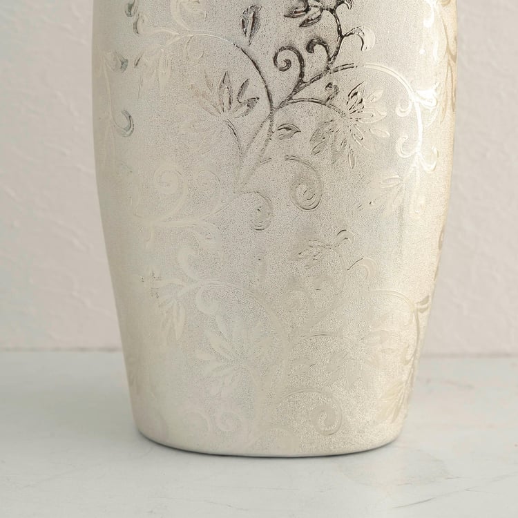 Stellar Set of 3 Ceramic Vase and T-Light Holder