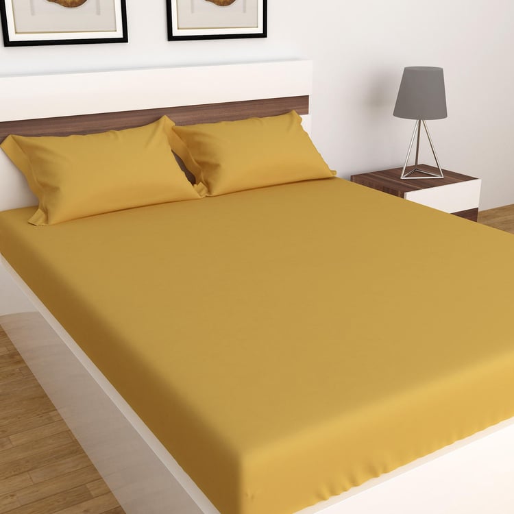 Juniper Solid Yellow Double Bedsheet Set - 3Pcs