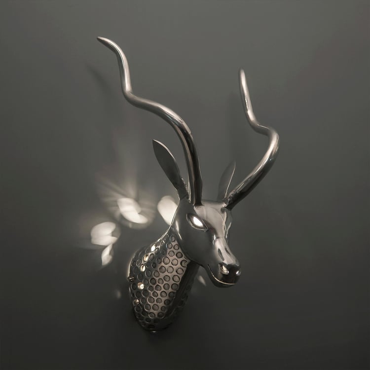 HOMESAKE Silver Aluminium Deer Head Wall Light Lamp- 38X44 Cm
