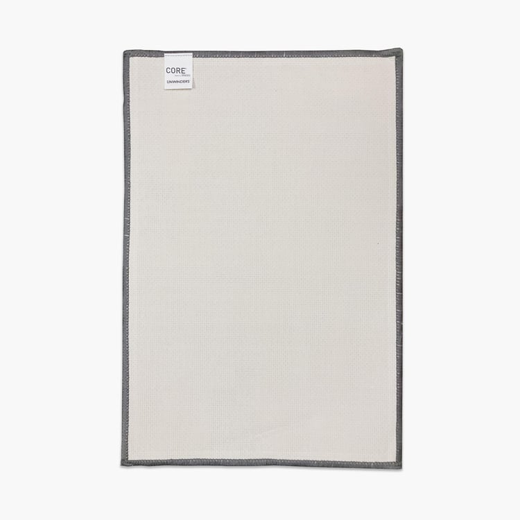 SPACES Unwinders Grey Printed Floormat - 38 x 57 cm
