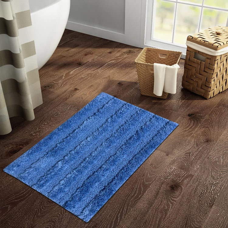 Spaces Small Size Swift Dry Blue Textured Drylon Anti-Skid Bathmat - 40X60Cm