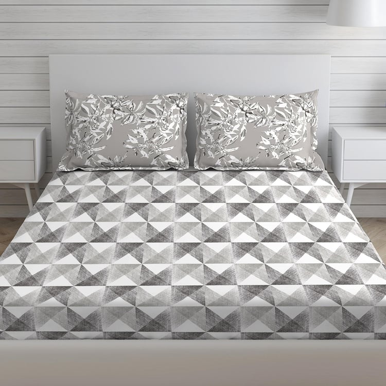 LAYERS Illuminating Homes Grey Printed Cotton Double Bedsheet Set - 3Pcs