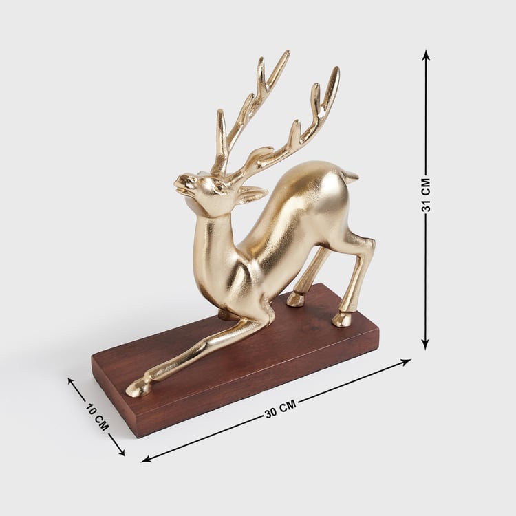 Splendid Aluminium Reindeer Figurine