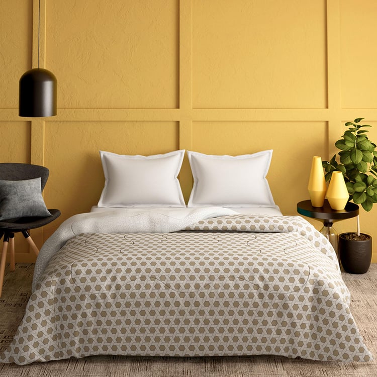 PORTICO Hashtag Beige Printed Cotton King Comforter - 120GSM