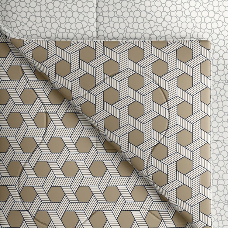 PORTICO Hashtag Beige Printed Cotton King Comforter - 120GSM