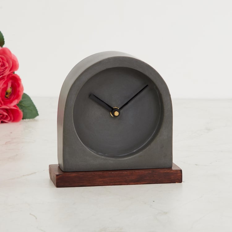 Marshmallow Cement Table Clock - 14cm