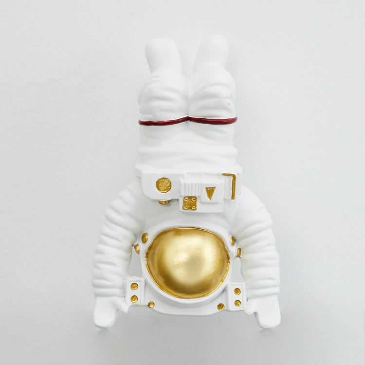 Souvenir Polyresin Wall Hanging Astronaut Figurine