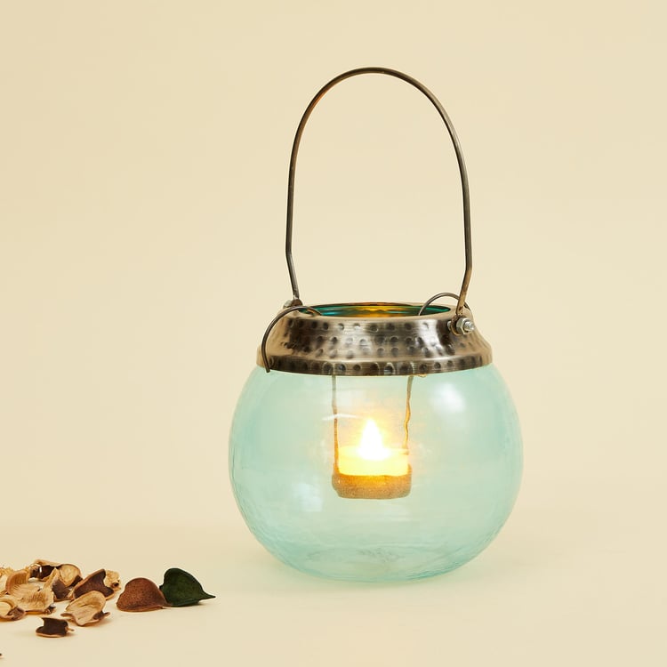 Splendid Glass Lantern