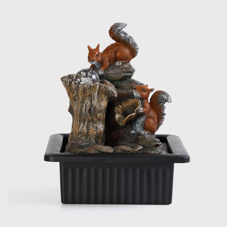 Corsica Cascade Polyresin Squirrel Fountain - 21x17x25cm