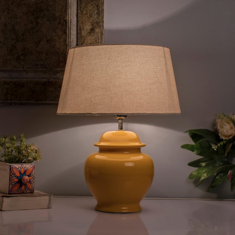 HOMESAKE Contemporary Decor Yellow Solid Ceramic Table Lamp